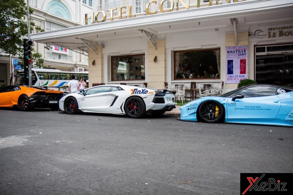 bộ 3 siêu xe này còn sở hữu các màu sắc khác nhau đầy nổi bật bộ 3 siêu xe này còn sở hữu các màu sắc khác nhau đầy nổi bật