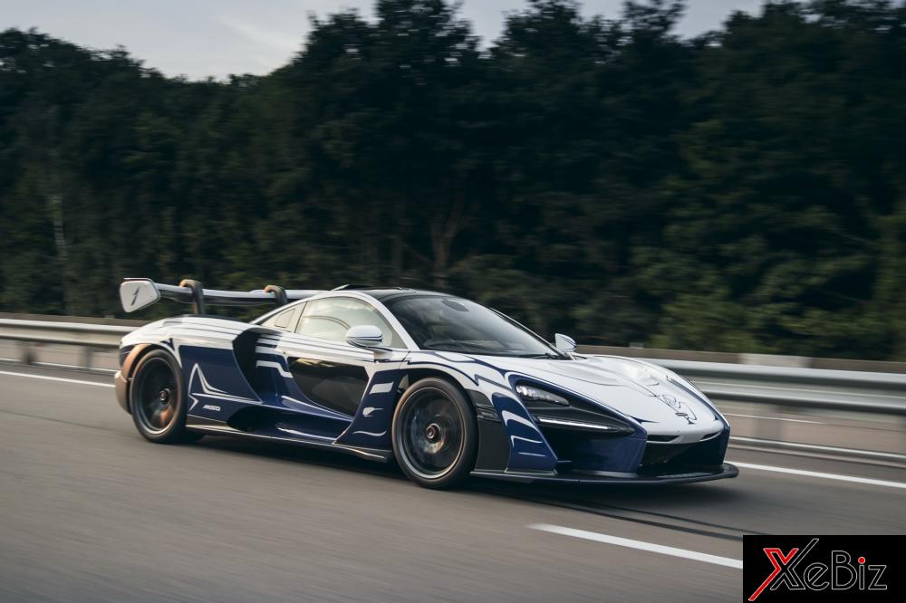 Bộ áo của xe do bộ phận cá nhân hoá của McLaren thực hiện