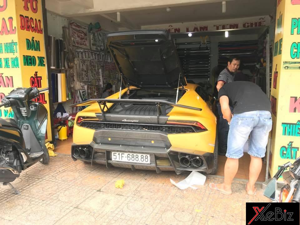 Siêu xe Lamborghini Huracan LP610-4 độ Mansory được chủ nhân cho đi làm đẹp