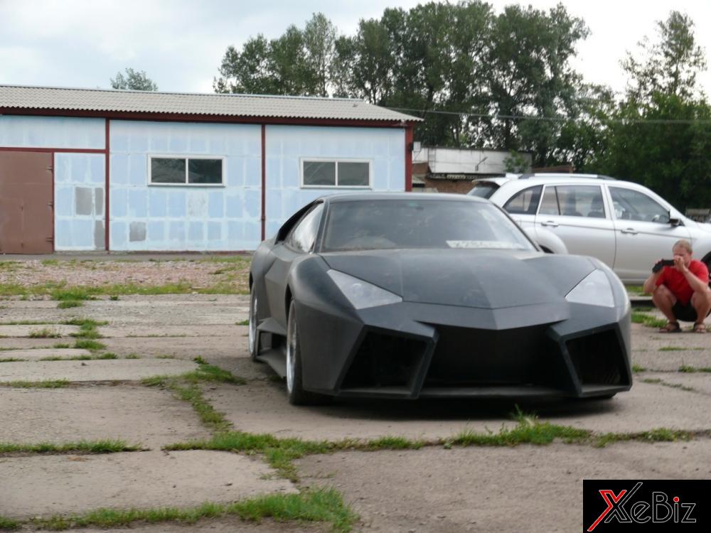Chiếc Lamborghini Reventon tự chế của người đàn ông Nga