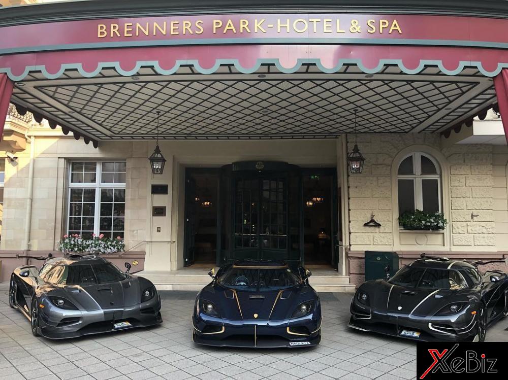 Koenigsegg Agera Thor bên trái đỗ cùng Agera RS Naraya và Koenigsegg Agera Vader  Koenigsegg Agera Thor bên trái đỗ cùng Agera RS Naraya và Koenigsegg Agera Vader