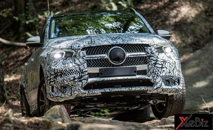 Mãn nhãn xem Mercedes-Benz GLE450 2020 tự mình thoát khỏi hố cát