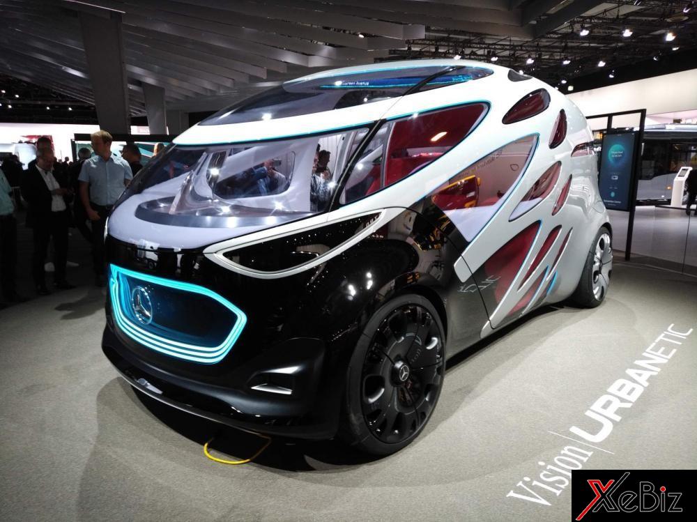 Mercedes-Benz Vision Urbanetic khi lắp mô-đun chở người Mercedes-Benz Vision Urbanetic khi lắp mô-đun chở người