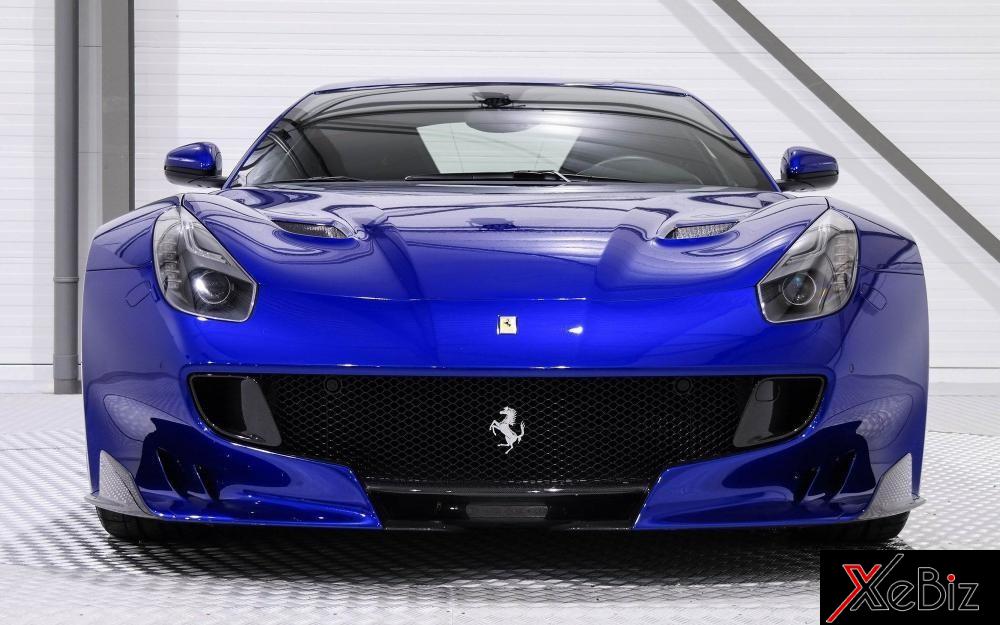 đầu xe Ferrari F12tdf đầu xe Ferrari F12tdf 2