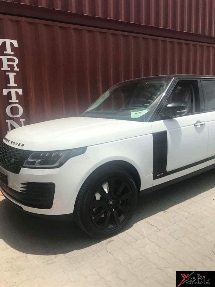 Phiên bản Range Rover Autobiography P400e 2018 mới xuất hiện tại Việt Nam sử dụng động cơ xăng và điện