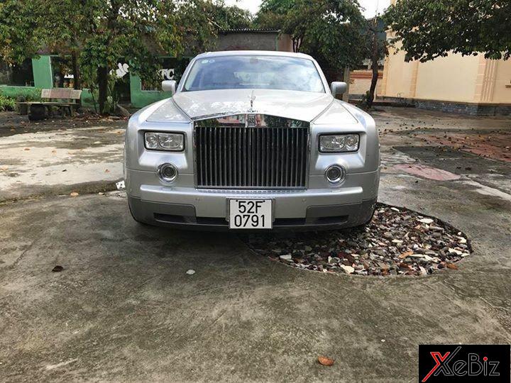 Hiện tại chiếc xe siêu sang này đang được rao bán