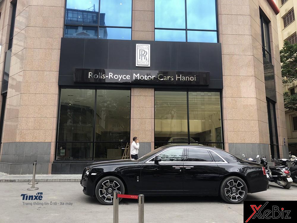 Rolls-Royce Ghost Black Badge đầu tiện tại Việt Nam gần đây thường xuất hiện tại đại lý Rolls-Royce chính hãng