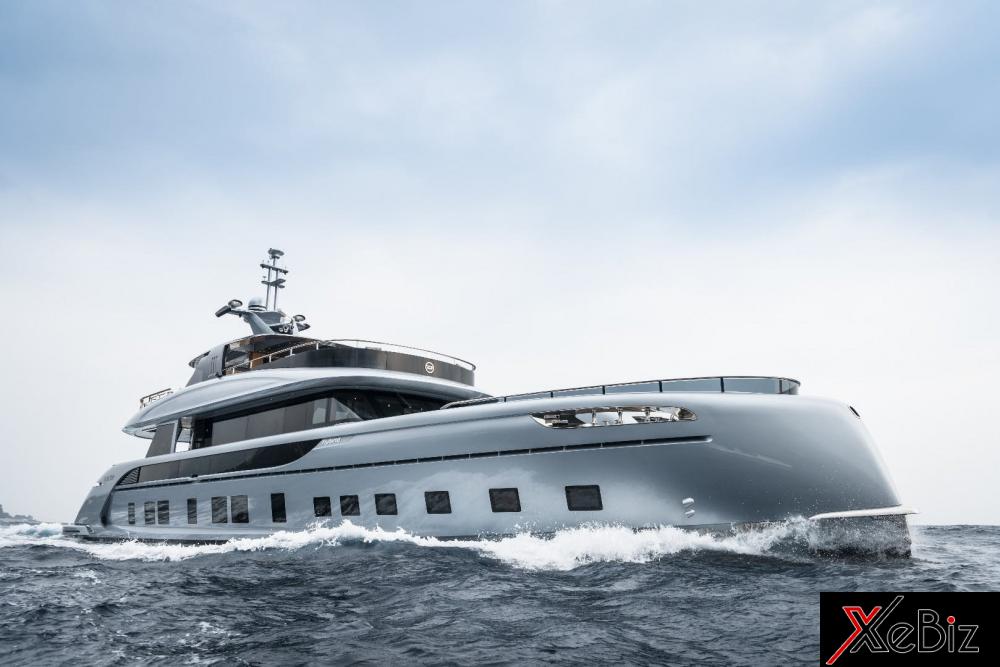 Khách hàng có thể lựa chọn thêm cả động cơ điện để mang lại cảm giác êm ái và yên tĩnh khi vận hành.