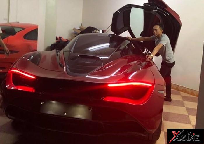 Còn chiếc thứ 2 mang màu sơn đỏ Memphis