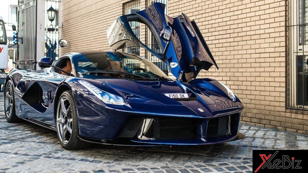 Ferrari LaFerrari của tay trống người Anh có ngoại thất sơn màu xanh Blu Pozzi Ferrari LaFerrari của tay trống người Anh có ngoại thất sơn màu xanh Blu Pozzi