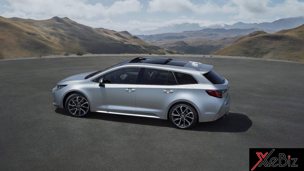 Toyota Corolla Touring Sports 2019 có chiều dài cơ sở nhỉnh hơn 60 mm so với phiên bản hatchback Toyota Corolla Touring Sports 2019 có chiều dài cơ sở nhỉnh hơn 60 mm so với phiên bản hatchback