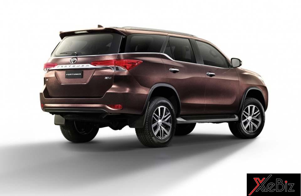 Toyota Fortuner 2018 tại Việt Nam có thêm phanh đĩa phía sau