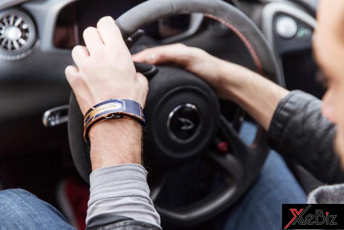 Vòng tay - chìa khóa của giới siêu giàu