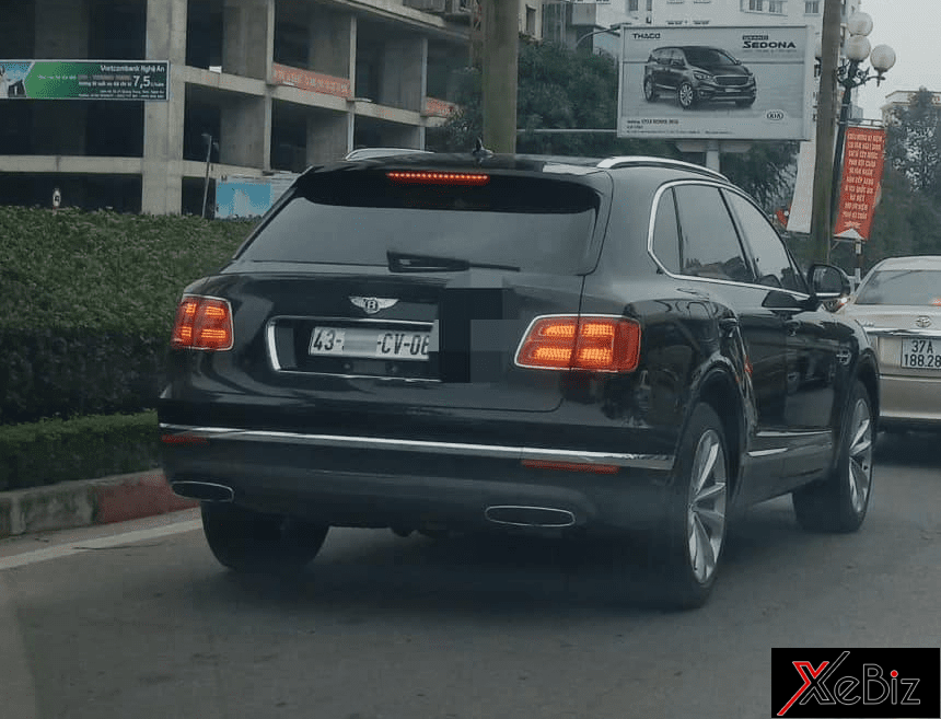 Giải mã biển kiểm soát CV trên SUV siêu sang Bentley Bentayga xuất hiện tại Nghệ An
