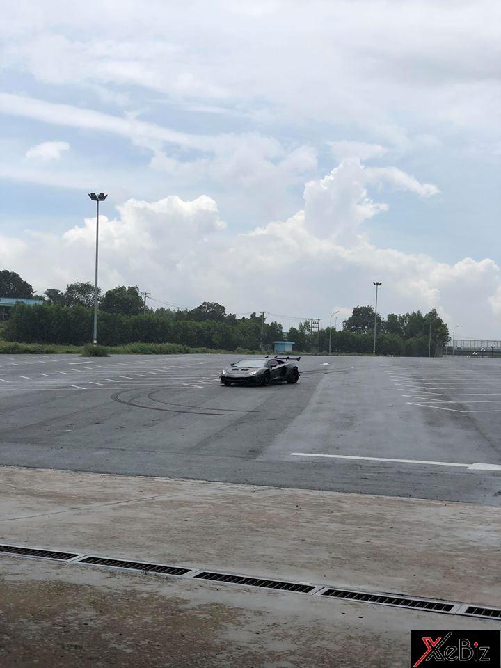 Lamborghini Aventador Limited Edition 50 bản độ Liberty Walk độc nhất Việt Nam của người yêu xe Vũng Tàu Lamborghini Aventador Limited Edition 50 bản độ Liberty Walk độc nhất Việt Nam của người yêu xe Vũng Tàu