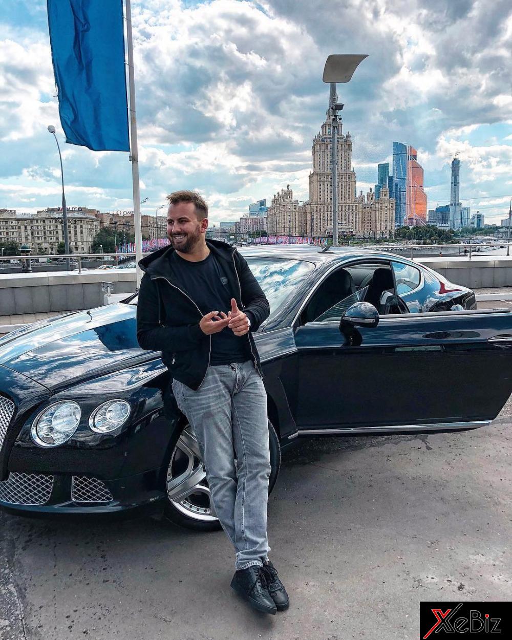 Một thiếu gia khoe ảnh bên chiếc Bentley sang trọng Một thiếu gia khoe ảnh bên chiếc Bentley sang trọng