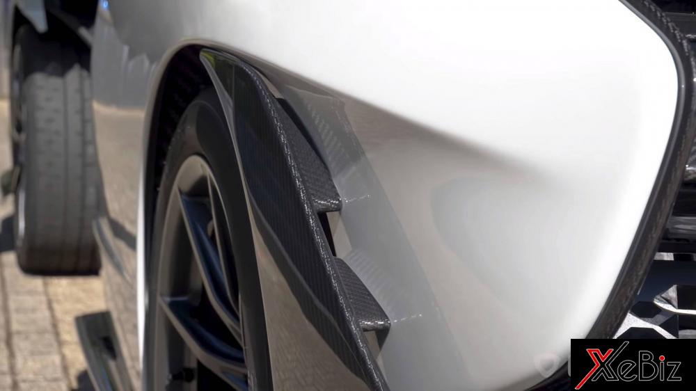 Lý do là người này đang có bộ sưu tập siêu xe McLaren mang số khung 11