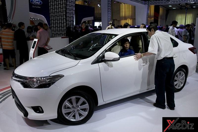 Giảm giá xe ô tô liên tục, đại lý bán lỗ Giá ô tô giảm, đại lý lỗ