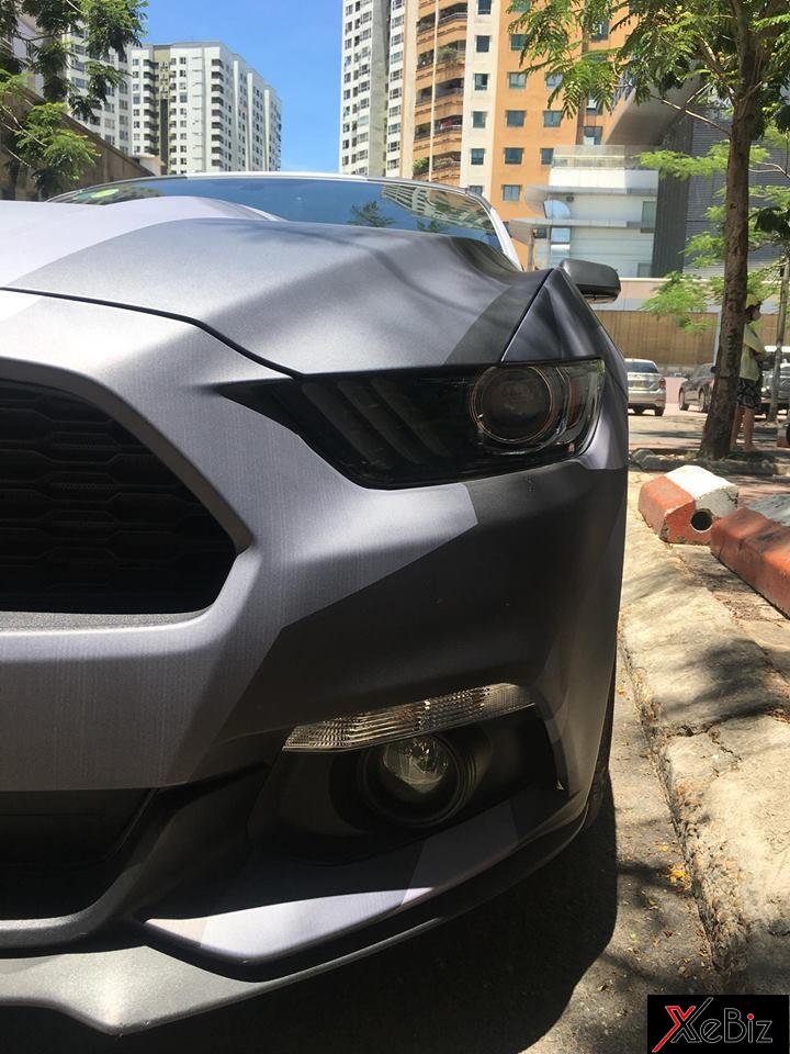 Bộ áo camo giúp chiếc xe thể thao Ford Mustang Convertible gây sự chú ý không nhỏ cho người đi đường Bộ áo camo giúp chiếc xe thể thao Ford Mustang Convertible gây sự chú ý không nhỏ cho người đi đường