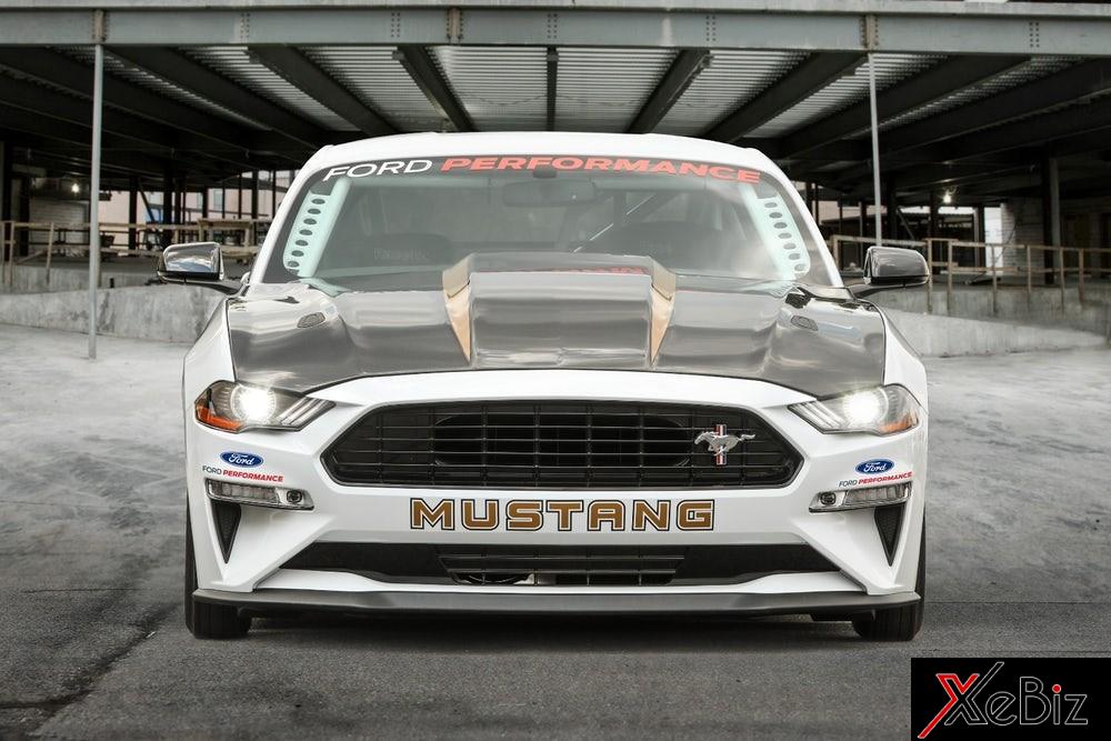“Hổ mang chúa” Ford Mustang Cobra Jet giá 3 tỷ có gì đặc biệt