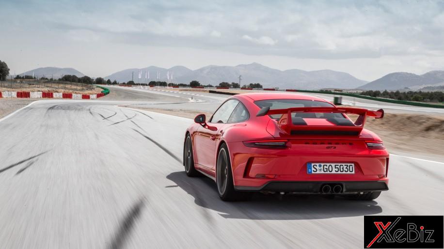 Thế hệ tiếp theo của siêu xe Porsche 911 GT3 sẽ được trang bị tăng áp kép