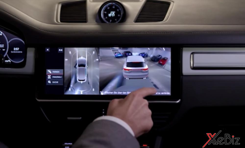 Porsche Cayenne 2019 khoe công nghệ đỗ xe bằng điều khiển từ xa Porsche Cayenne 2019 khoe công nghệ đỗ xe bằng điều khiển từ xa