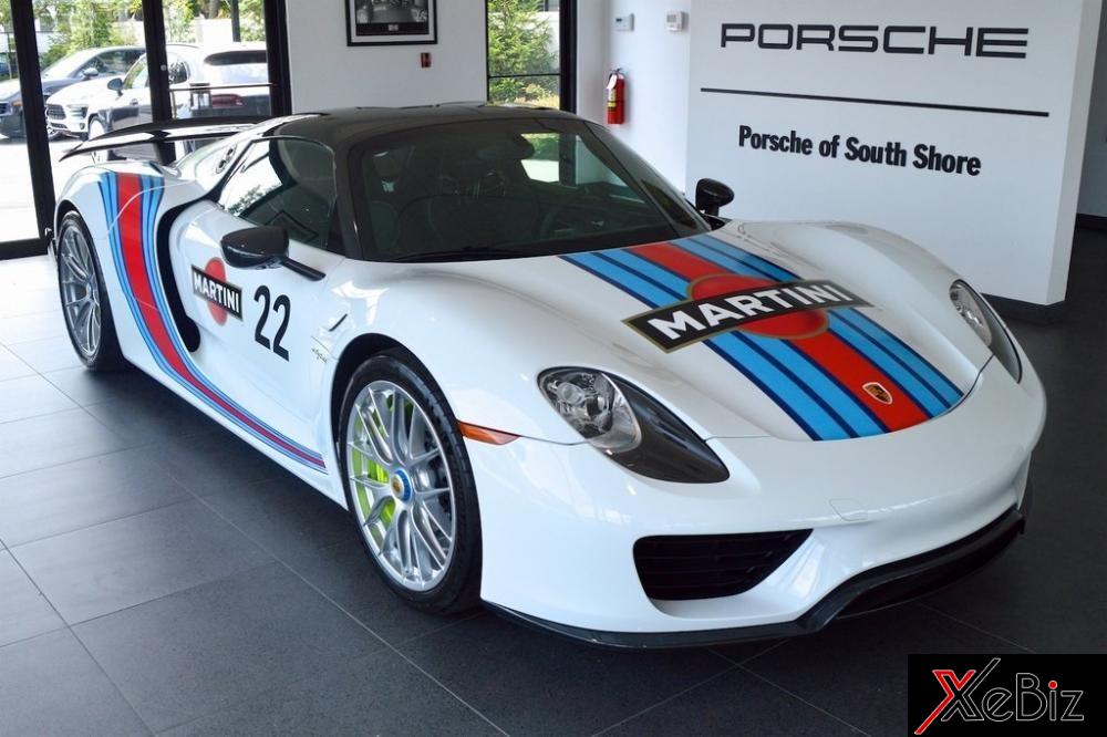 Mức giá này cao hơn 1 triệu đô la so với mức giá xuất xưởng