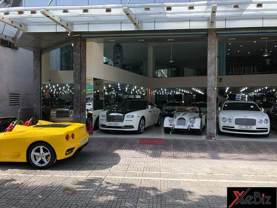 Chiếc Ferrari 360 Spider còn được chủ nhân đặt hàng 4 bộ mâm nguyên bản để gắn lại cho siêu xe mui trần này Chiếc Ferrari 360 Spider còn được chủ nhân đặt hàng 4 bộ mâm nguyên bản để gắn lại cho siêu xe mui trần này