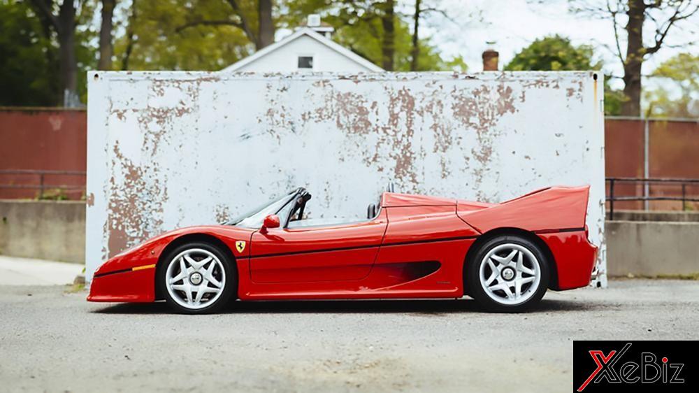 Ngoại thất siêu xe Ferrari F50 này có bộ áo đỏ Rosso Corsa Ngoại thất siêu xe Ferrari F50 này có bộ áo đỏ Rosso Corsa
