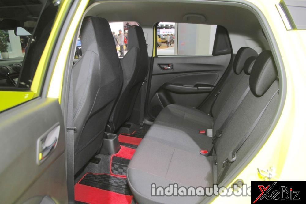 Hàng ghế sau Suzuki Swift Sport Red Devil