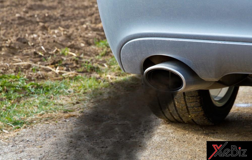 Khí thải ô tô Khí thải ô tô.