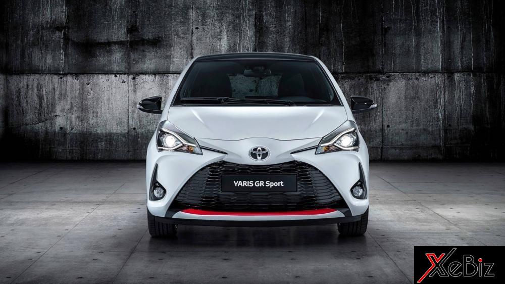 Toyota Yaris GR Sport 2019 đi kèm lưới tản nhiệt màu đen