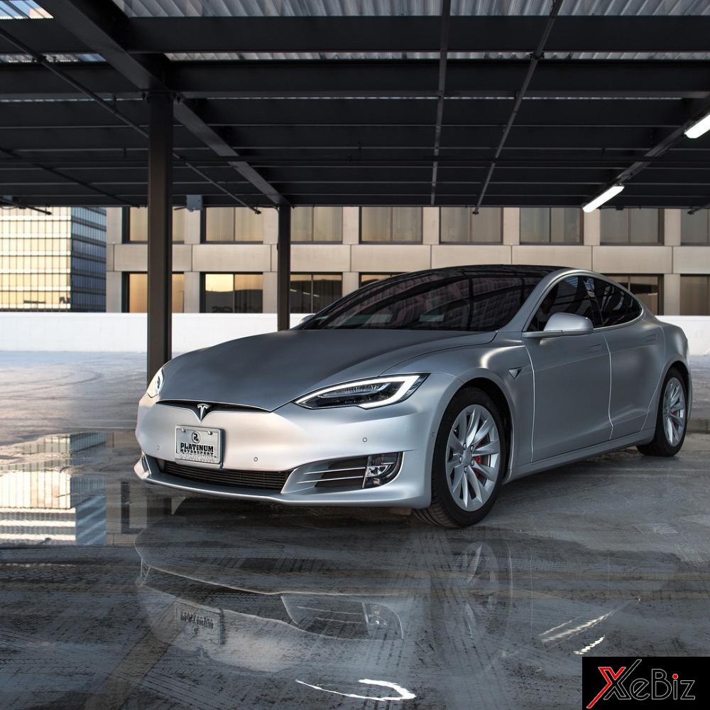 Vợ chồng cô Kim siêu vòng ba là bạn với ông Elon Musk - CEO của hãng Tesla