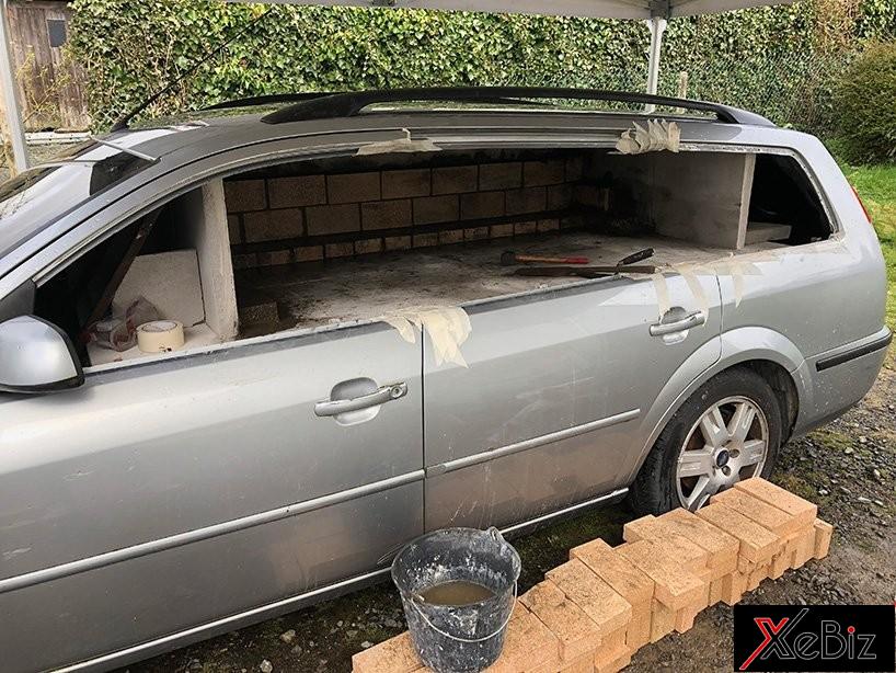 Lần này,&nbsp;Benedetto quyết biến một chiếc xe thành lò nướng bánh pizza