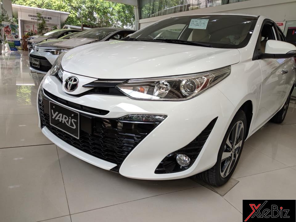 Toyota Yaris 2018 được trang bị đèn sương mù trước hình tròn