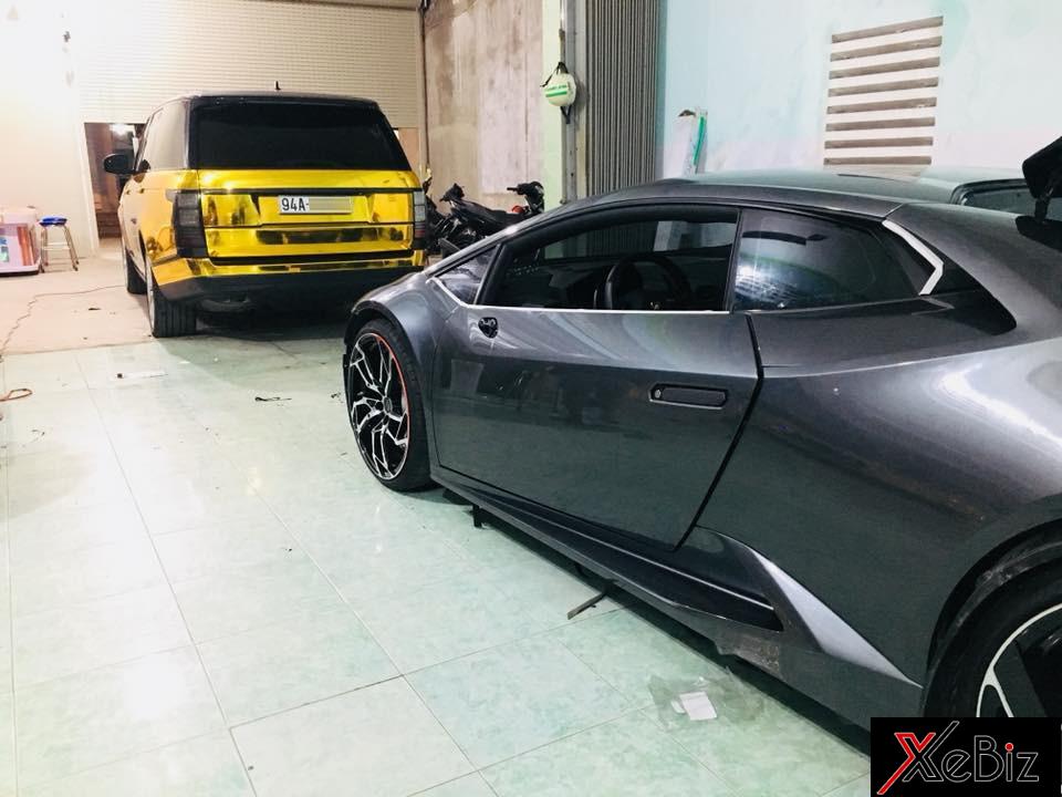 Ngoài chiếc Range Rover mới thay áo vàng crôm, chủ nhân này còn sở hữu siêu xe Lamborghini Huracan LP610-4 màu xám Ngoài chiếc Range Rover mới thay áo vàng crôm, chủ nhân này còn sở hữu siêu xe Lamborghini Huracan LP610-4 màu xám