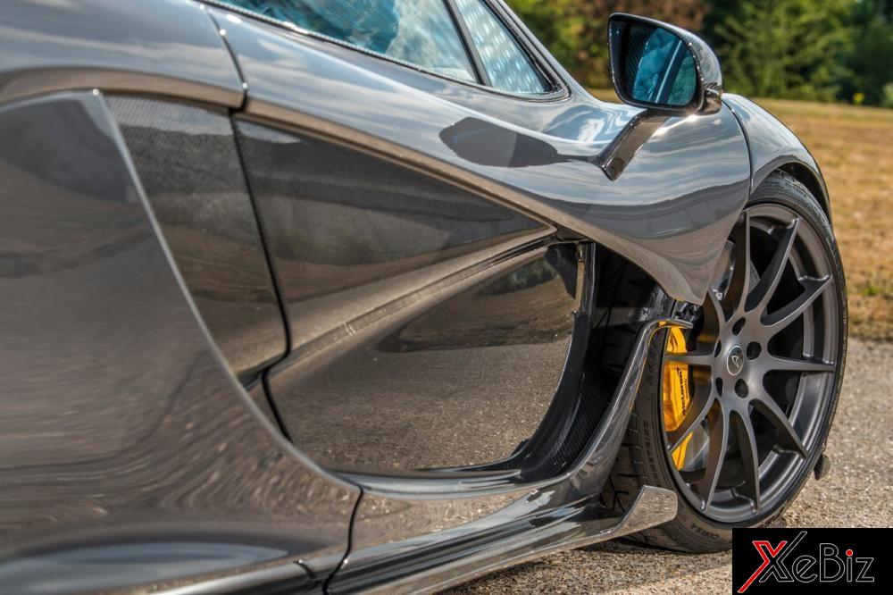 Chiếc siêu xe triệu đô McLaren P1 của Jenson Button chỉ mới lăn bánh khoảng 885 km Chiếc siêu xe triệu đô McLaren P1 của Jenson Button chỉ mới lăn bánh khoảng 885 km