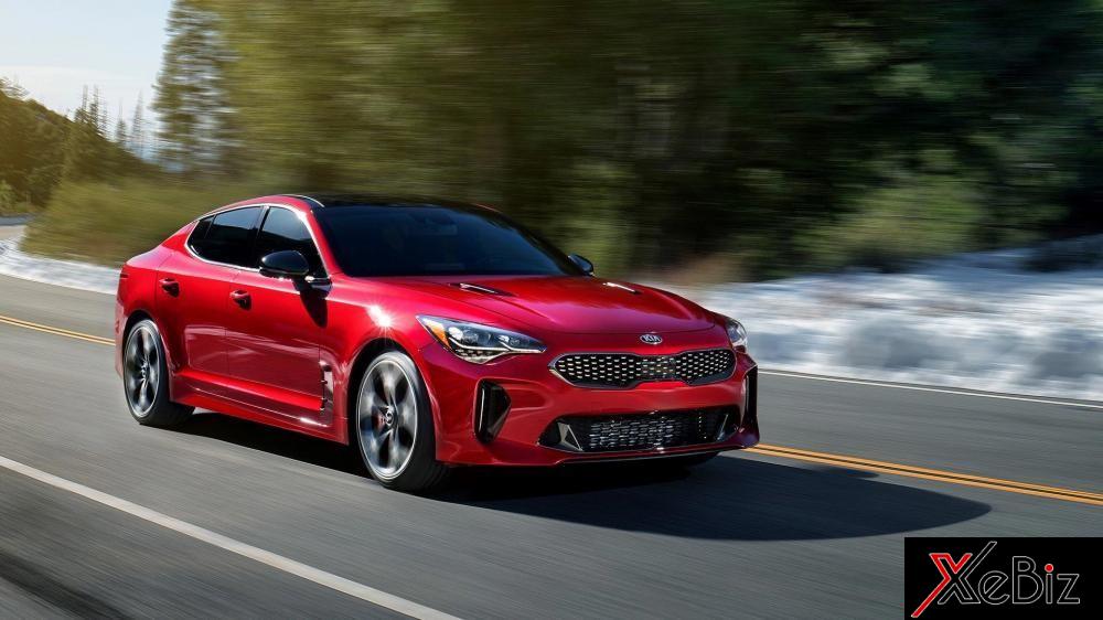 Kia Stinger 2018 GT trên đường chạy 4