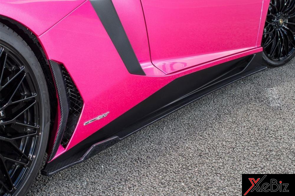 Lamborghini Aventador SV được “thay áo hồng” nhờ Liberty Walk 6 Lamborghini Aventador SV được “thay áo hồng” nhờ Liberty Walk 8