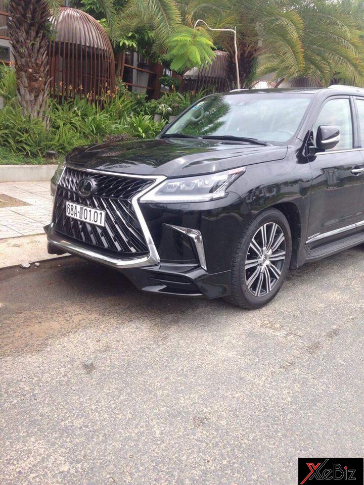 Giá bán cho chiếc Lexus LX570 Super Sport 2018 tại Việt Nam hơn 10 tỷ đồng Giá bán cho chiếc Lexus LX570 Super Sport 2018 tại Việt Nam hơn 10 tỷ đồng