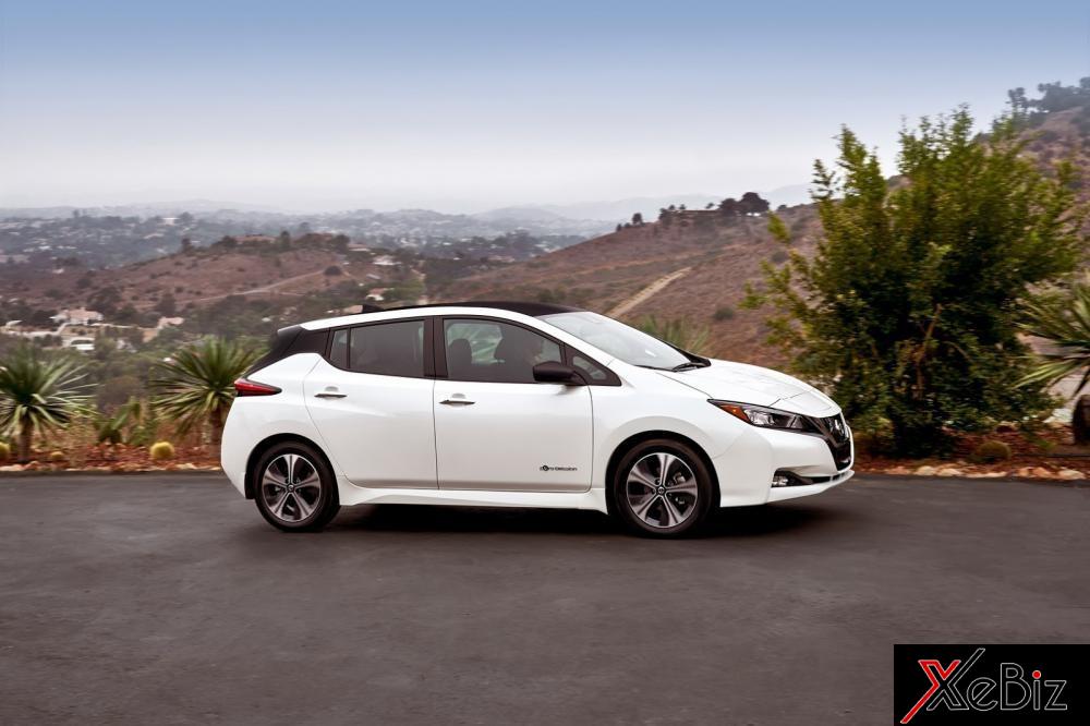 Thân xe Nissan Leaf 2018.