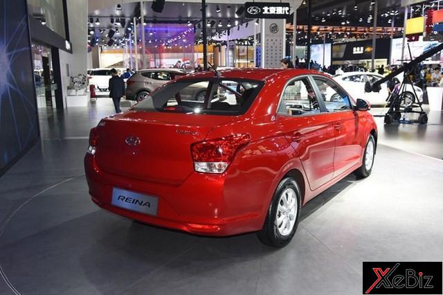 đuôi xe Hyundai Reina 2017 đuôi xe Hyundai Reina 2017 4