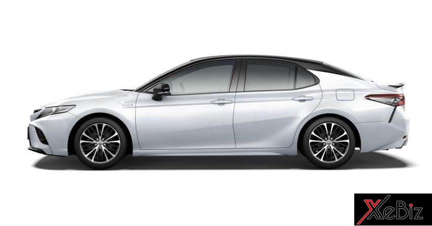Toyota Camry Sports 2018 với bộ vành 18 inch Toyota Camry Sports 2018 với bộ vành 18 inch