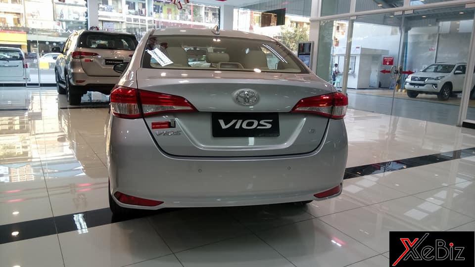 Thiết kế của Toyota Vios 2018 nhìn từ phía sau