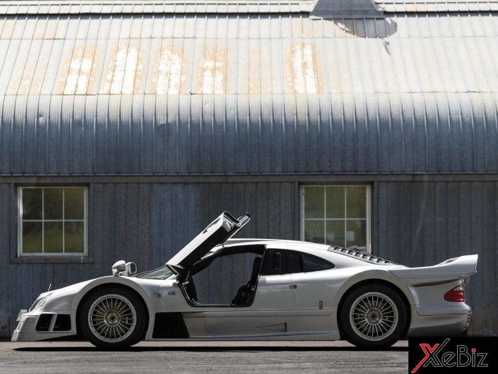 Sau 21 năm ra đời, siêu xe Mercedes-Benz CLK GTR lại đứng trước các mức giá bán kỷ lục khác. 