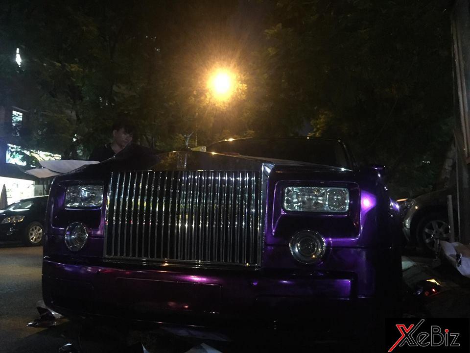 Rolls-Royce Phantom mới thay áo màu tím bóng thuộc thế hệ cũ Rolls-Royce Phantom mới thay áo màu tím bóng thuộc thế hệ cũ