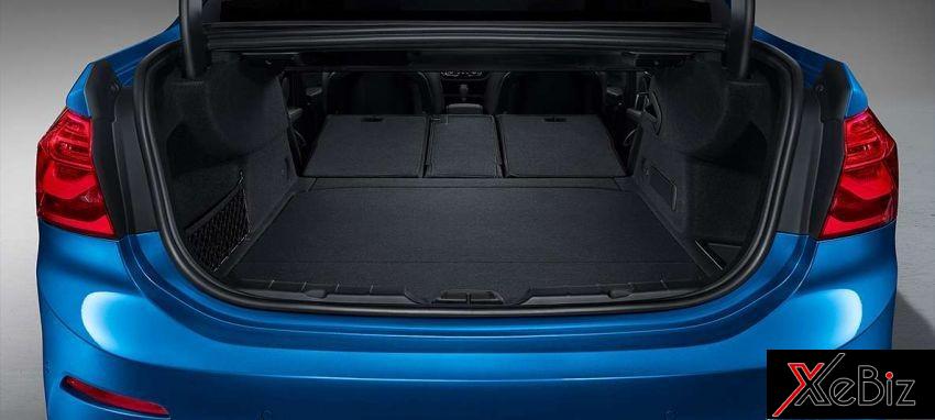 Khoang hành lý phía sau của BMW 1-Series Sedan 2018
