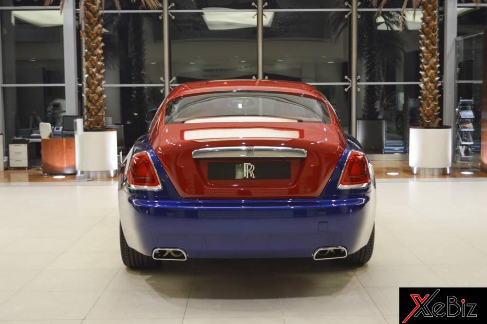 Bộ phận cá nhân hoá của Rolls-Royce đã thực hiện bộ áo độc nhất vô nhị cho chiếc Rolls-Royce Wraith này Bộ phận cá nhân hoá của Rolls-Royce đã thực hiện bộ áo độc nhất vô nhị cho chiếc Rolls-Royce Wraith này