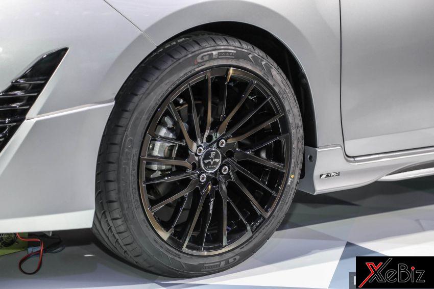Cận cảnh bộ vành 17 inch của Toyota Vios TRD 2018
