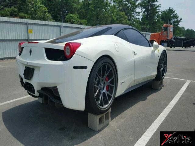 Chi 1,88 tỷ đồng để mua lại chiếc Ferrari 458 Italia bị ngập nước Ferrari 458 Italia bị ngập nước vẫn được trả giá cao